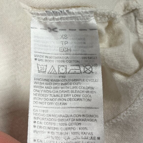 Old Navy Christmas BAH HUM PUG Easy Tee Size XS (oversized) - Cotton - Picture 4 of 12